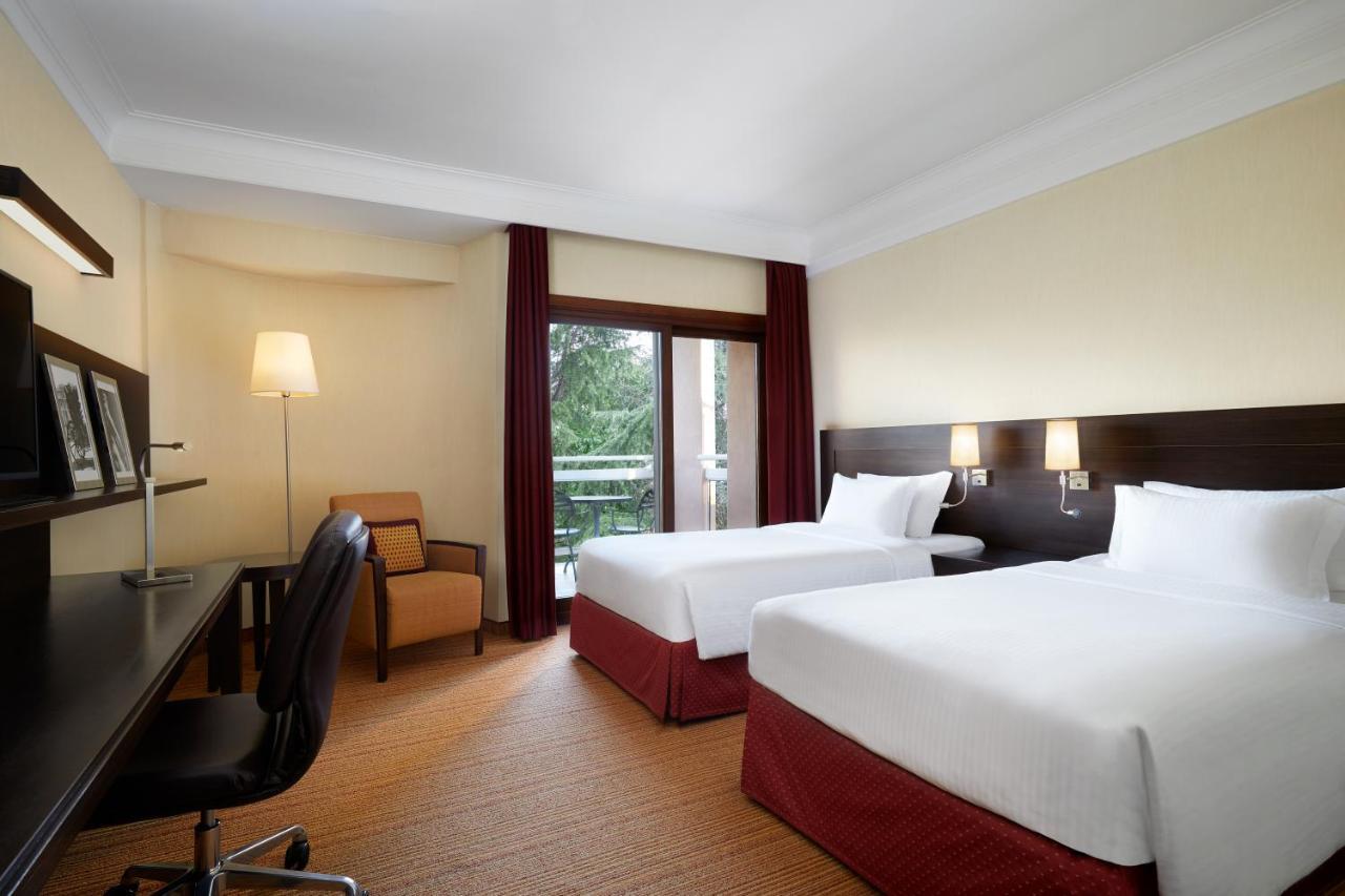 คอร์ตยาร์ด โรม เซ็นทรัลพาร์ค Hotel ภายนอก รูปภาพ