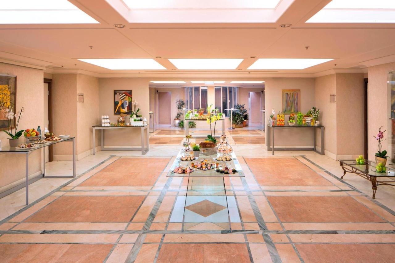 คอร์ตยาร์ด โรม เซ็นทรัลพาร์ค Hotel ภายนอก รูปภาพ