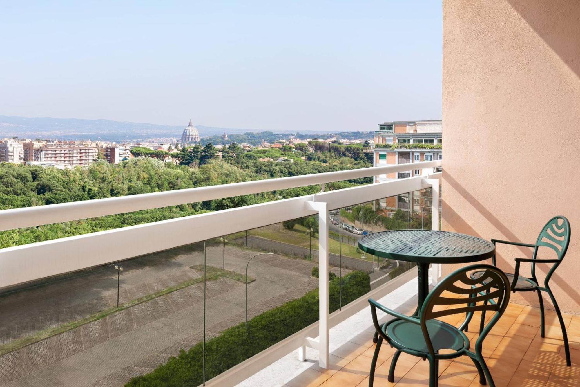คอร์ตยาร์ด โรม เซ็นทรัลพาร์ค Hotel ภายนอก รูปภาพ