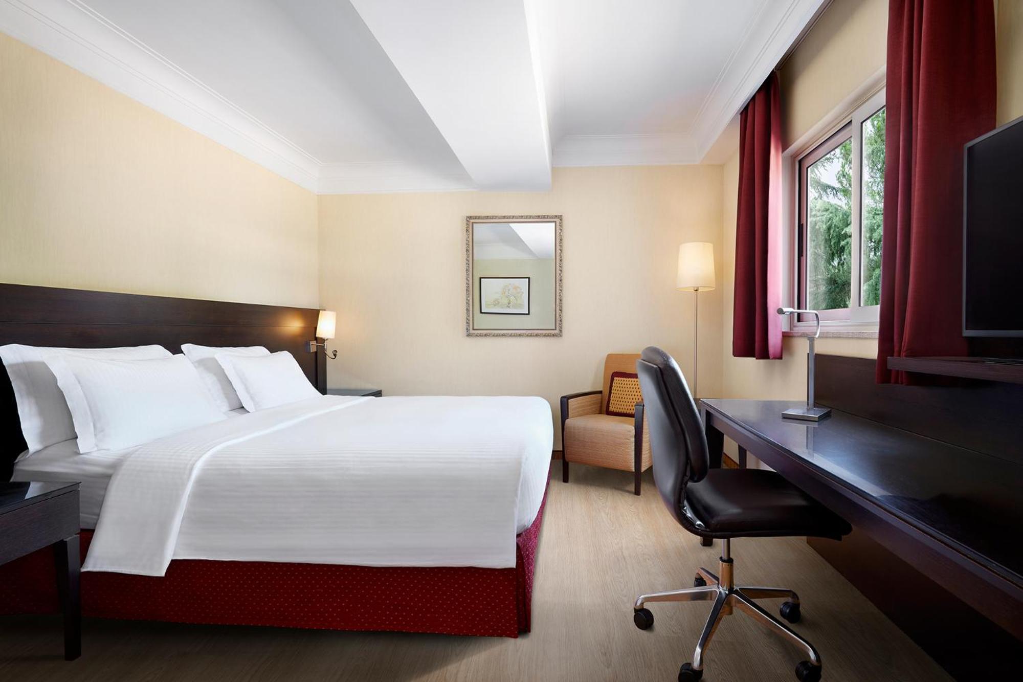 คอร์ตยาร์ด โรม เซ็นทรัลพาร์ค Hotel ภายนอก รูปภาพ